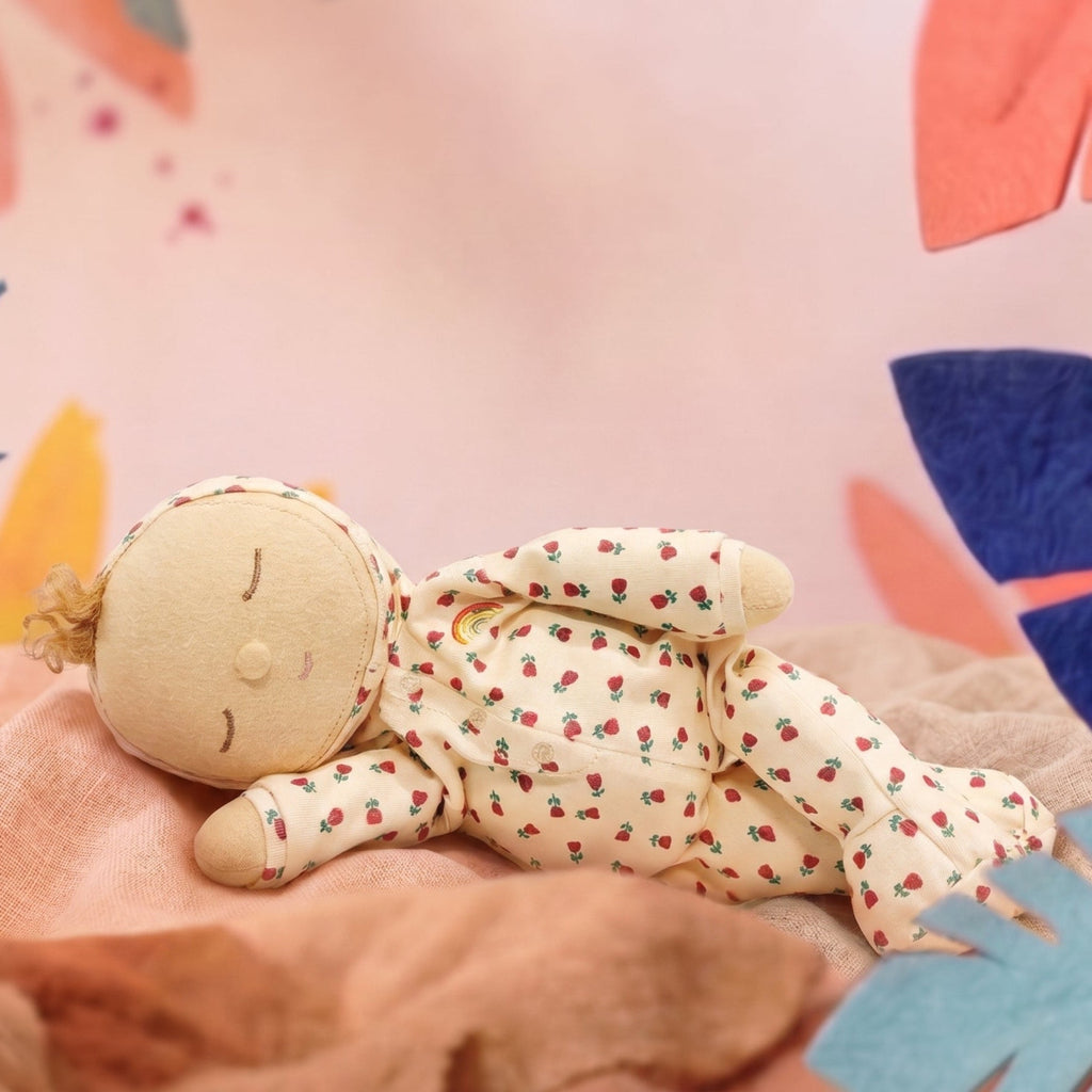 US stockist of Dinkum Dolls by Olli Ella's Custard Strawberry Dozy Dinkum Doll