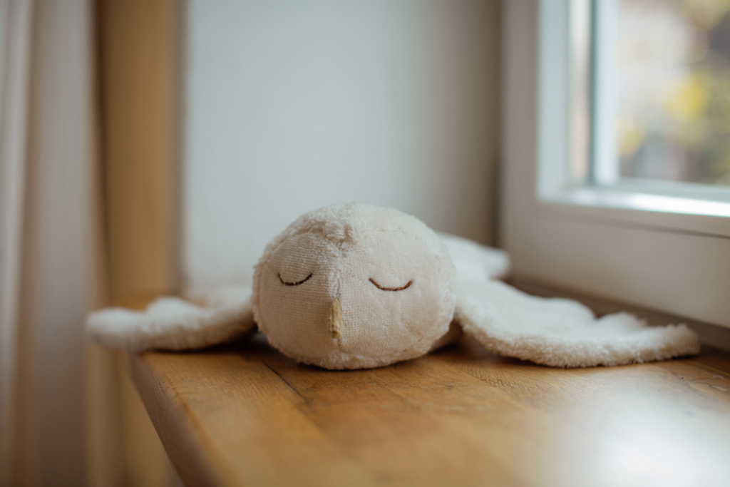 US stockist of Senger Naturwelt's Small Cuddly Snowy Owl