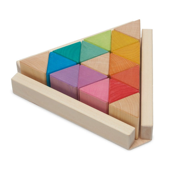 US stockist of Ocamora set of Triangular Colored Prism blocks. Set of 12 colored blocks and 4 natural blocks that come in a tray.