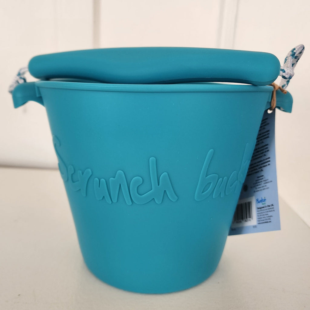 US stockist of Scunch's silicone bucket in Petrol blue