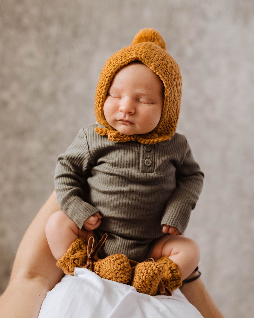 US stockist of Snuggle Hunny Kids bronze merino wool bonnet and bootie set