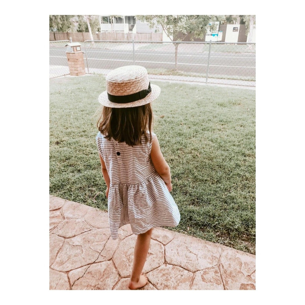 US stockist of Fini the Label's gender neutral, children's straw boater hat.