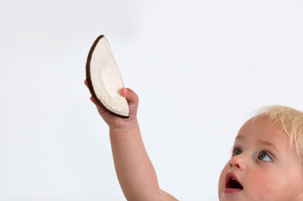 US stockist of Oli & Carol's Coco the Coconut teether/bath toy. Made from 100% natural sustainable rubber with no holes.