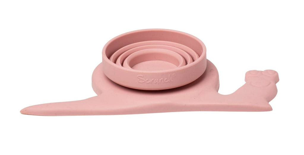 US stockist of Scrunch's silicone Snail Water Measurer in Dusty Rose.