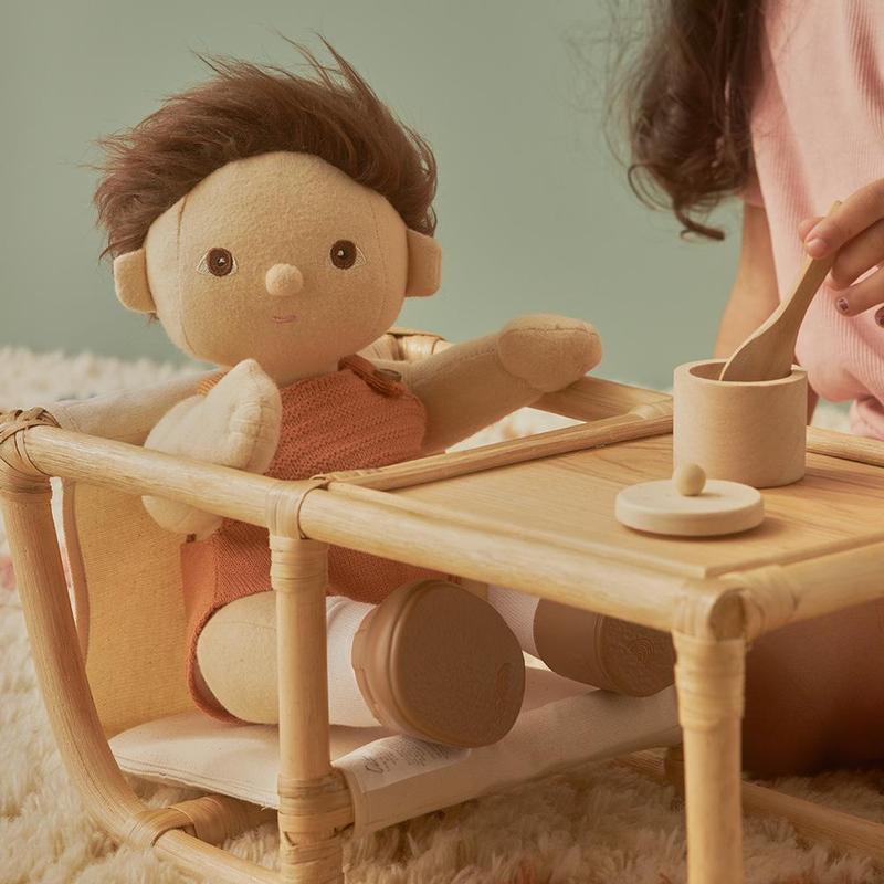 US stockist of Olli Ella's Dinkum Doll Feeding set made from pinewood.  Contains one wooden bowl with lid and one wooden spoon.