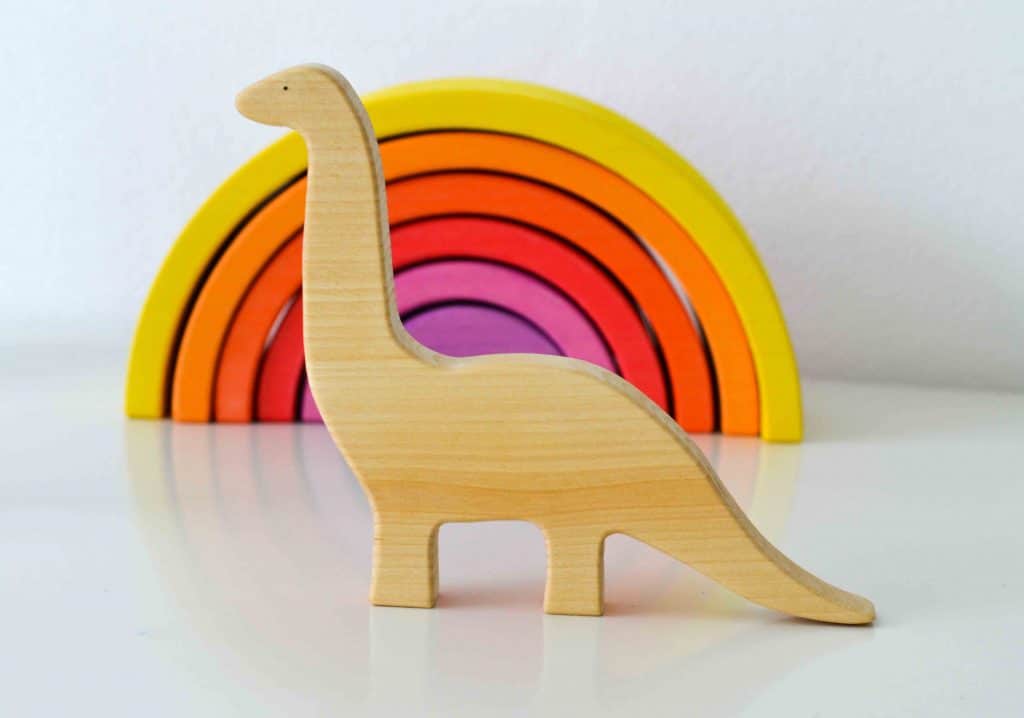 US stockist of Ocamora's 6pc Rainbow in yellow. Handmade from sustainable Linden wood in shades of yellow, orange, red and purple.