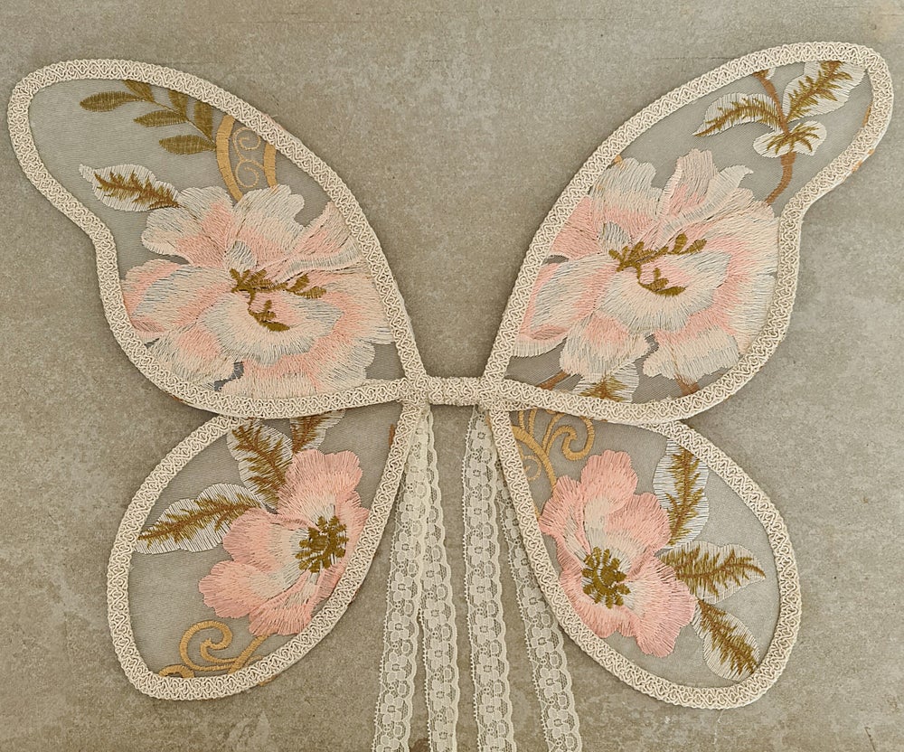 US stockist of Mauve & May's Peony Fairy Wings in size large.