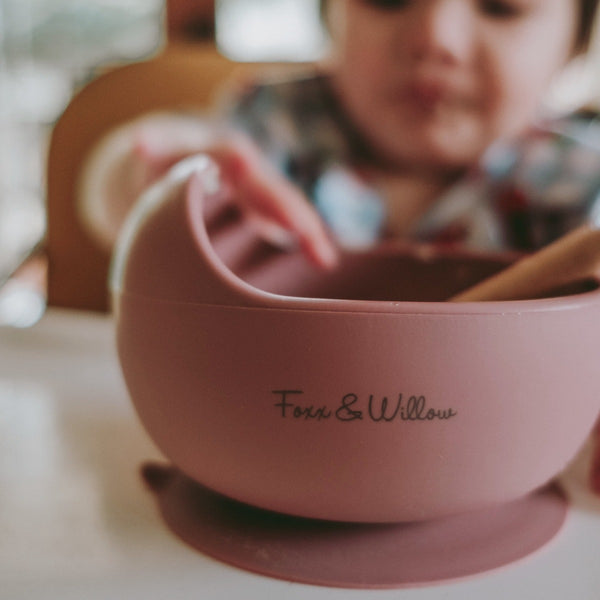US stockist of Foxx & Willow's Rose Your Bowl and spoon.  Bowl measures 5.9" in diameter and 3.3" in height. Spoon measures 5.5" in length.