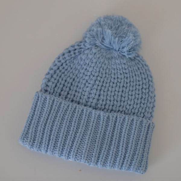 US stockist of Sukoo the Label's Zoa chunky knit beanie.  Made from 100% cotton in Blue