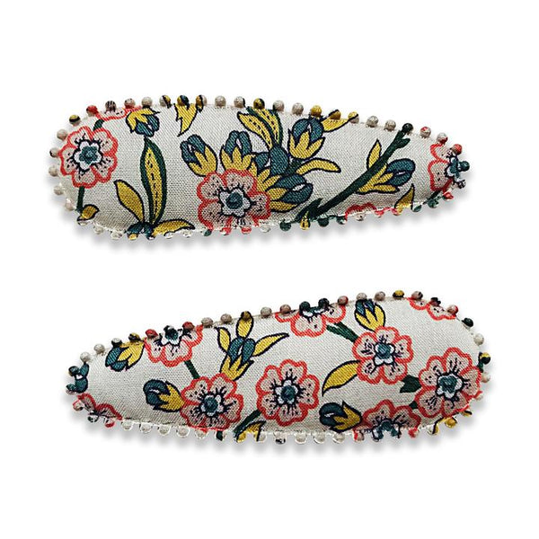 US stockist of Josie Joan's Shay hair clip set. Gorgeous cream fabric with beauiful pink flowers with a blue center. 
