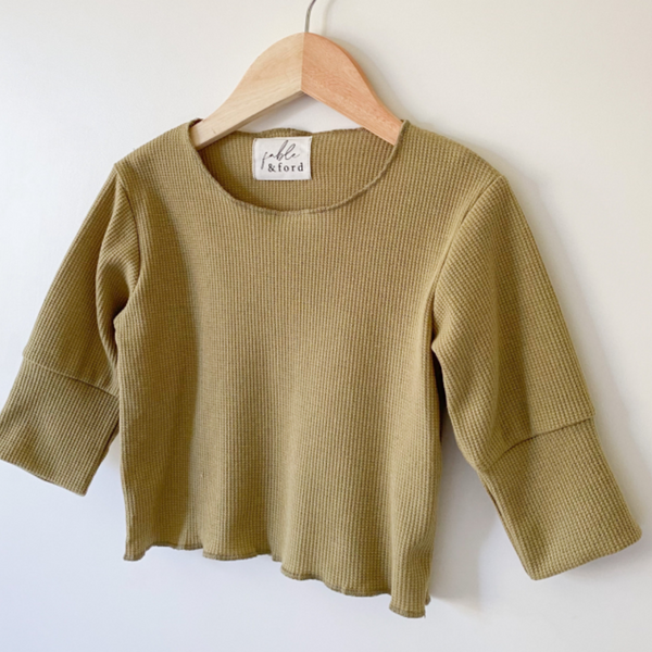 US stockist of Fable & Ford's long sleeve, gender neutral waffle top.  Made from soft 100% cotton in olive.