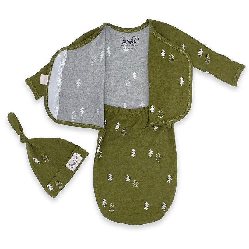 Stockist of Bonsie's Pine Baby Bag Gown Set.